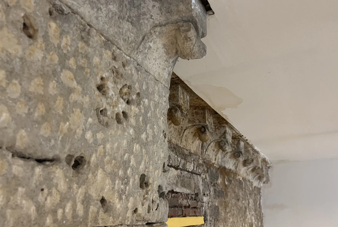 Appartement de caractère avec vue exceptionnelle à Avallon (89) 
