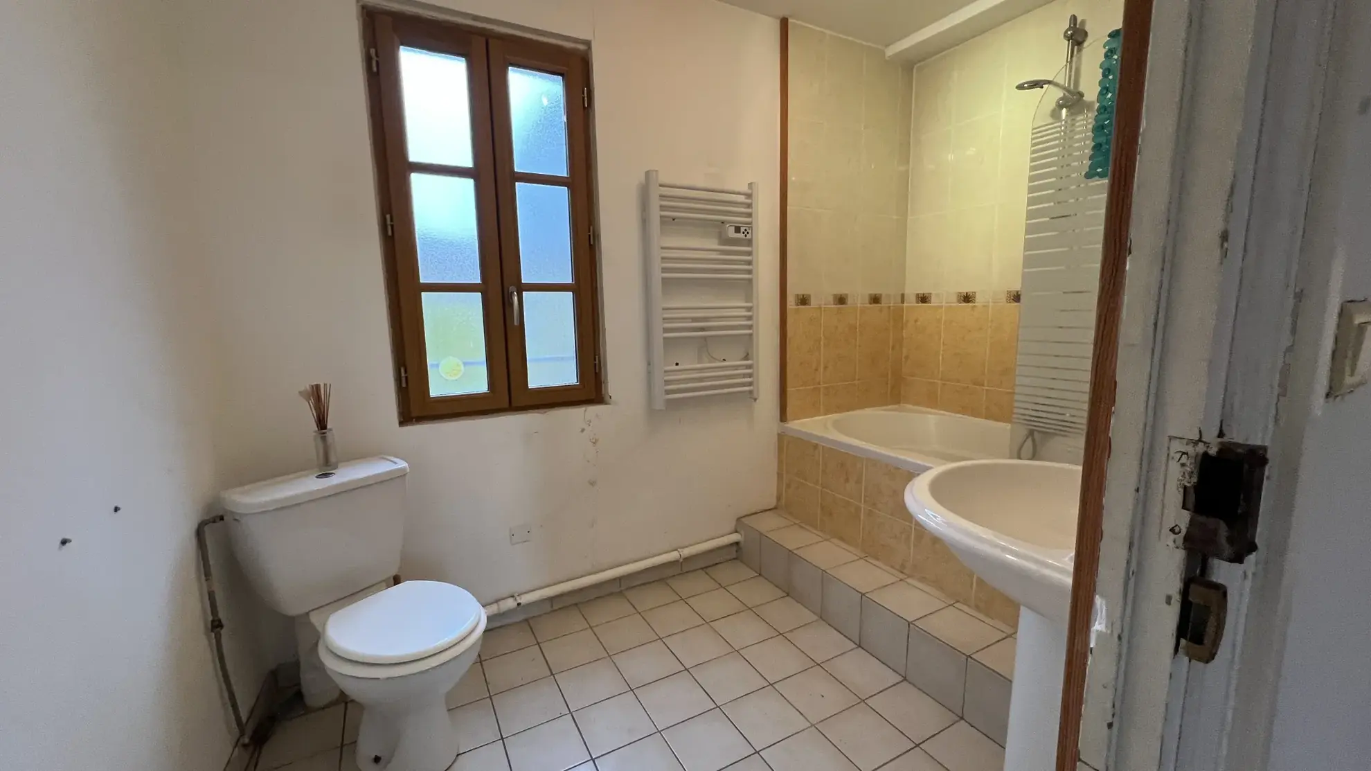 Appartement de caractère avec vue exceptionnelle à Avallon (89) 