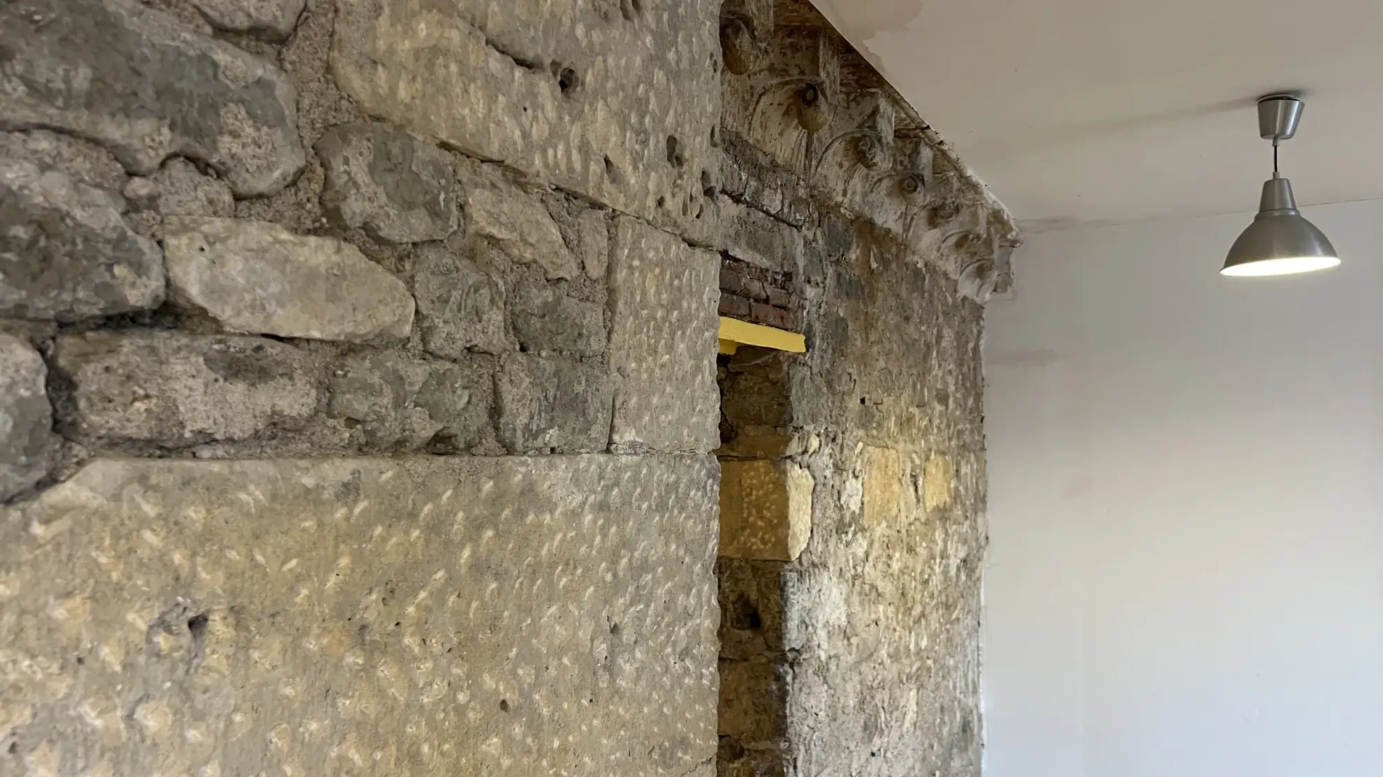 Appartement de caractère avec vue exceptionnelle à Avallon (89) 