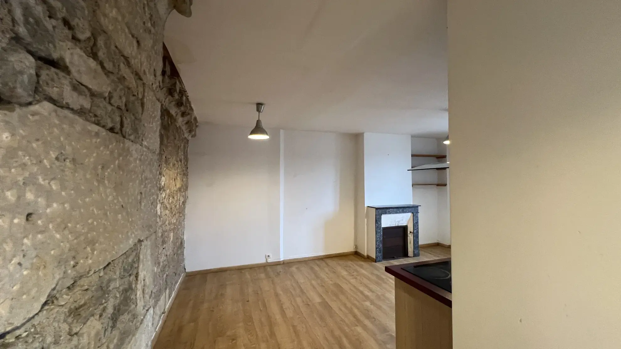 Appartement de caractère avec vue exceptionnelle à Avallon (89) 