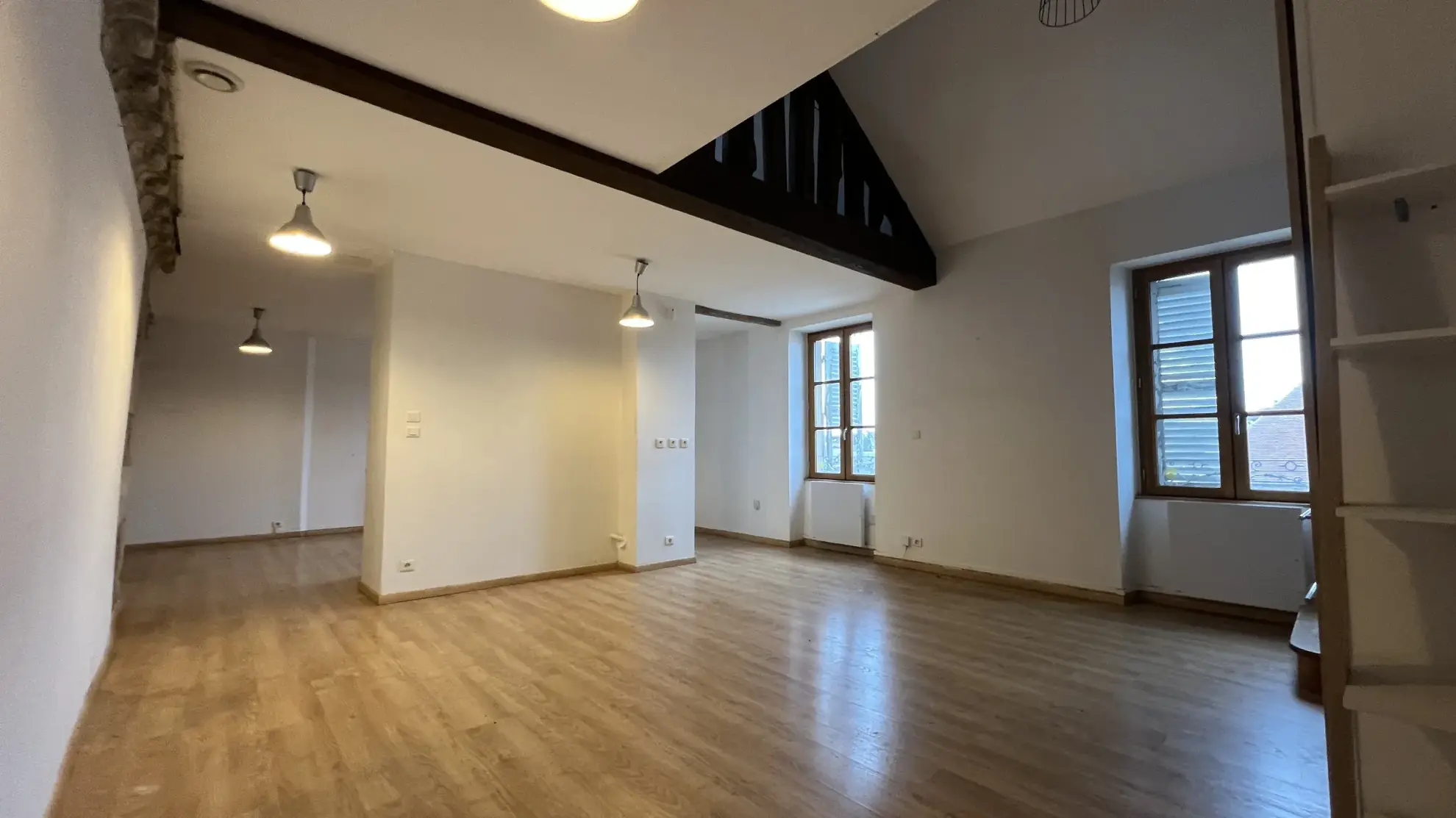 Appartement de caractère avec vue exceptionnelle à Avallon (89) 