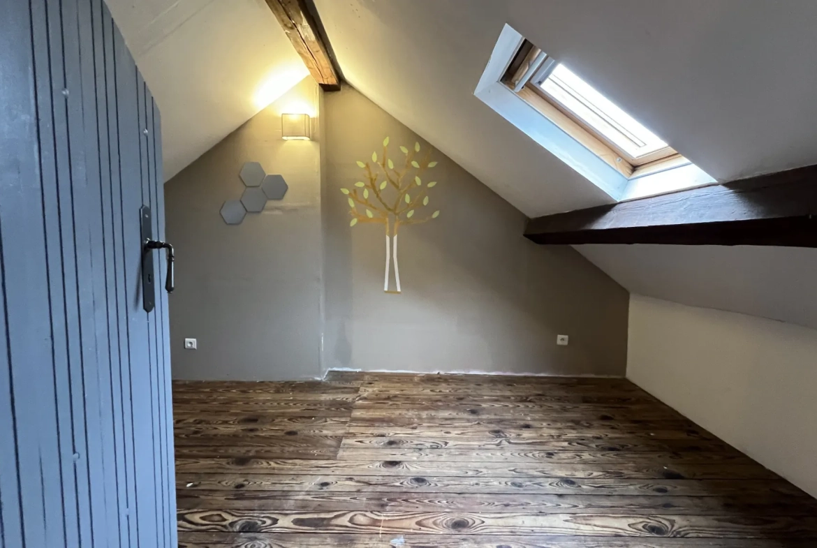 Appartement de caractère avec vue exceptionnelle à Avallon (89) 