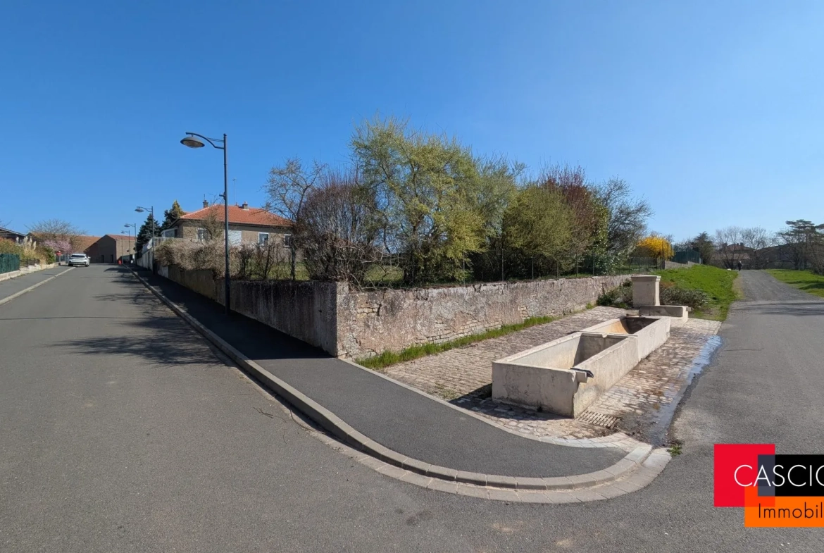 Terrain à Louvigny de 6,81 ares, hors lotissement, libre constructeur 