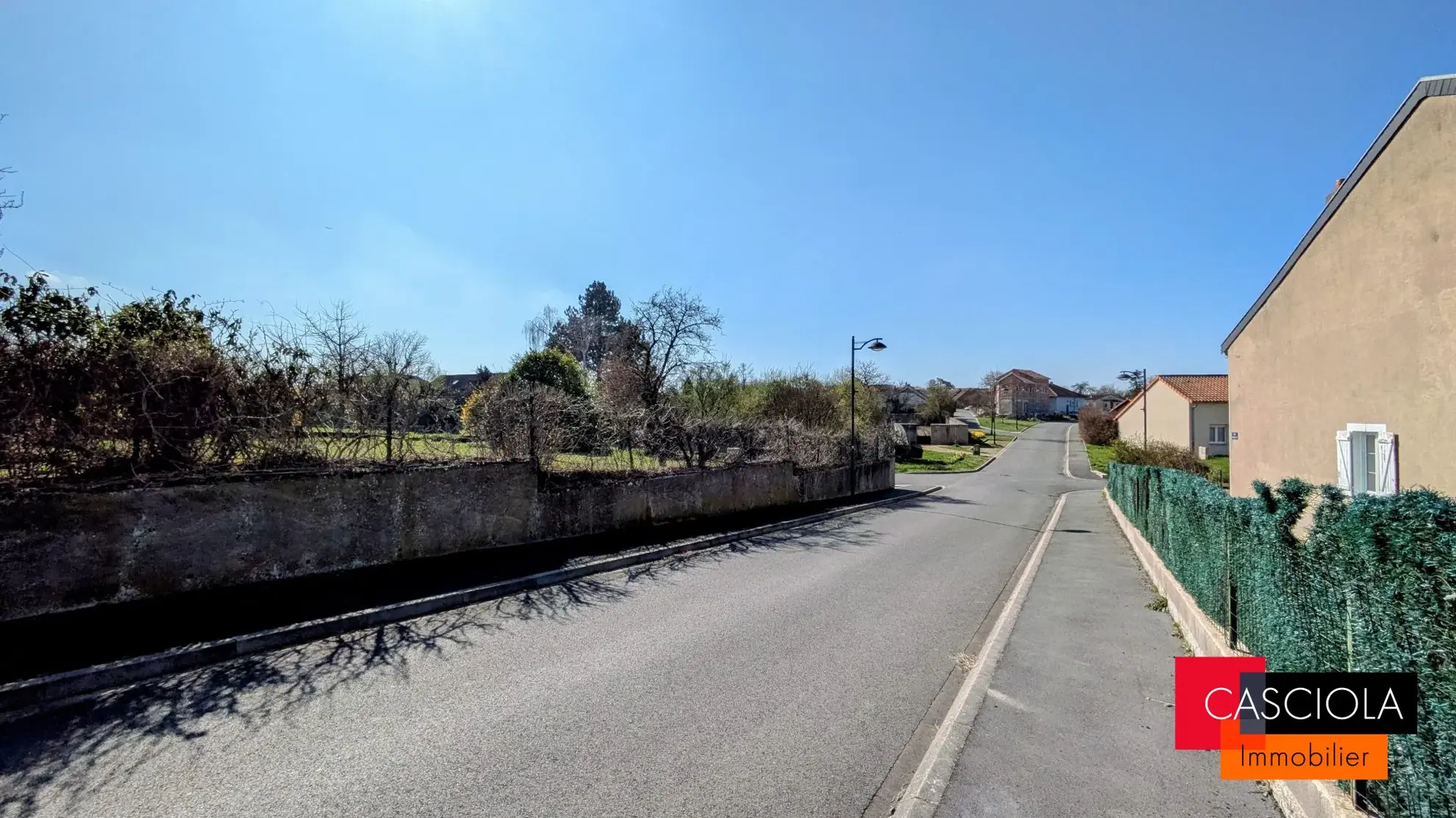 Terrain à Louvigny de 6,81 ares, hors lotissement, libre constructeur 