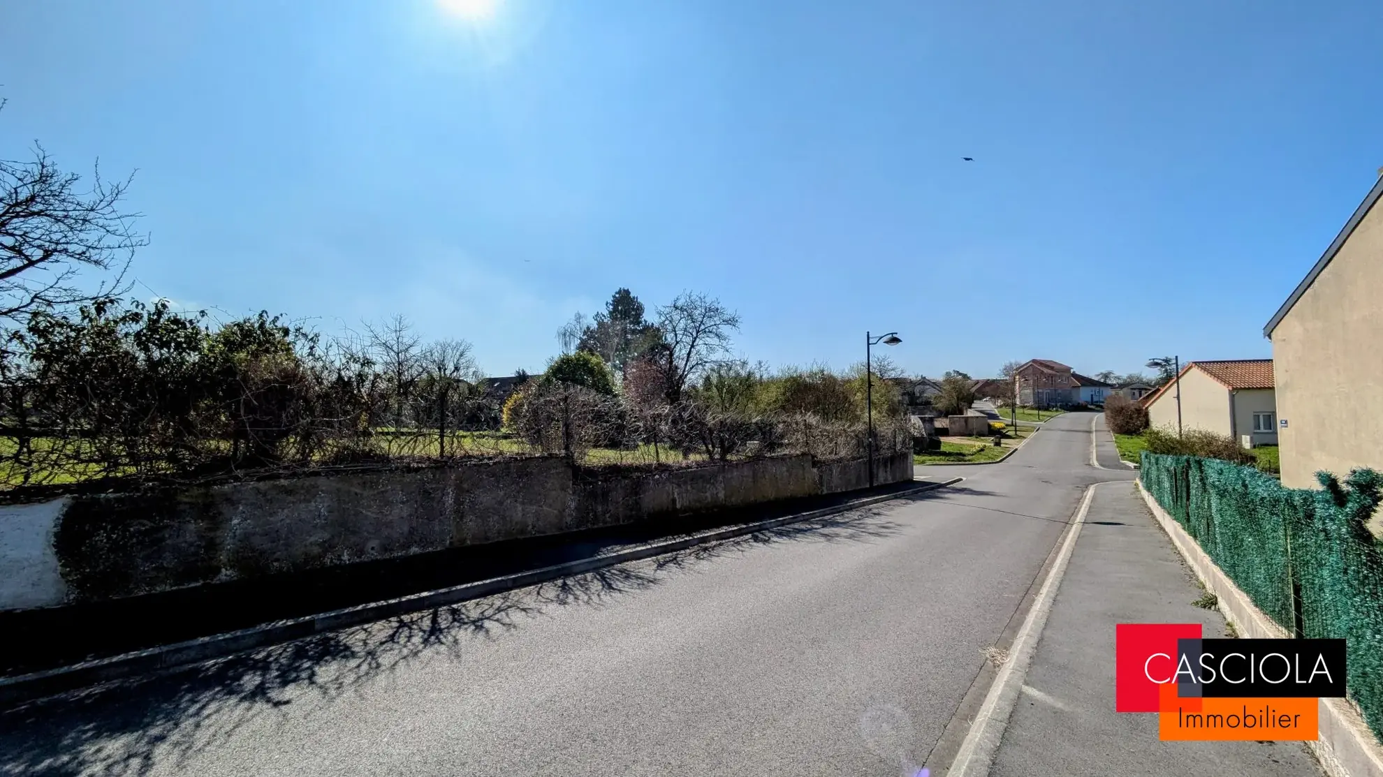 Terrain à Louvigny de 6,81 ares, hors lotissement, libre constructeur 