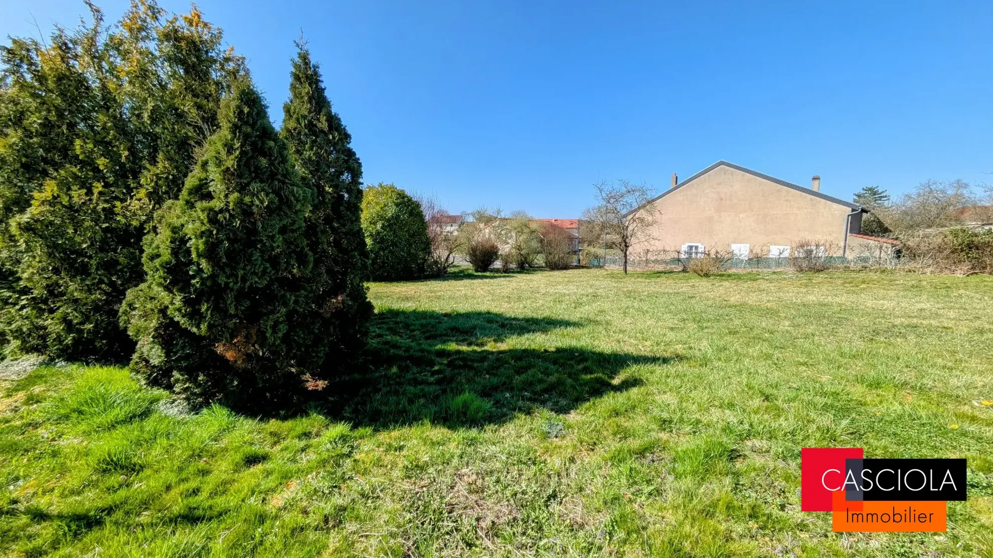 Terrain à Louvigny de 6,81 ares, hors lotissement, libre constructeur 
