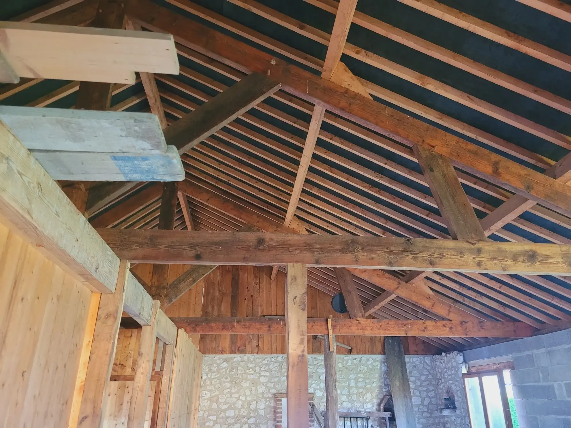 Maison à aménager de 80 m² à Acquigny avec terrain de 800 m² à personnaliser 