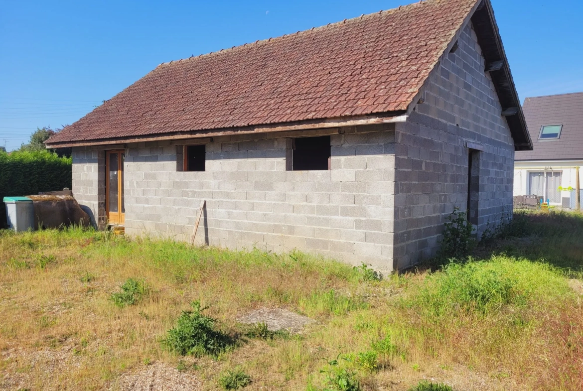 Maison à aménager de 80 m² à Acquigny avec terrain de 800 m² à personnaliser 