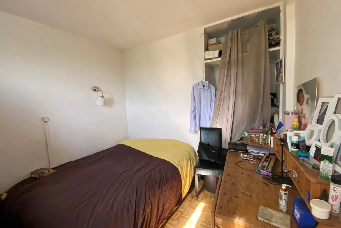Très bel appartement de 58 m² avec balcon à Antony proche RER et écoles 