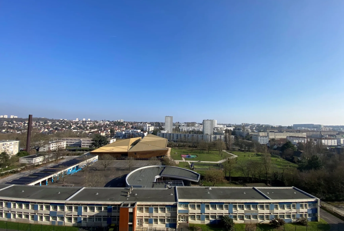 Très bel appartement de 58 m² avec balcon à Antony proche RER et écoles 