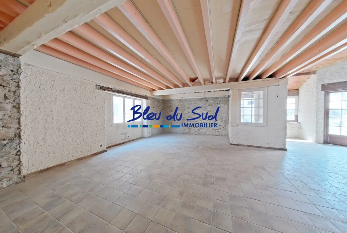 Grand appartement à rénover avec jardin et garage à Vernet-les-Bains - 180 m² 