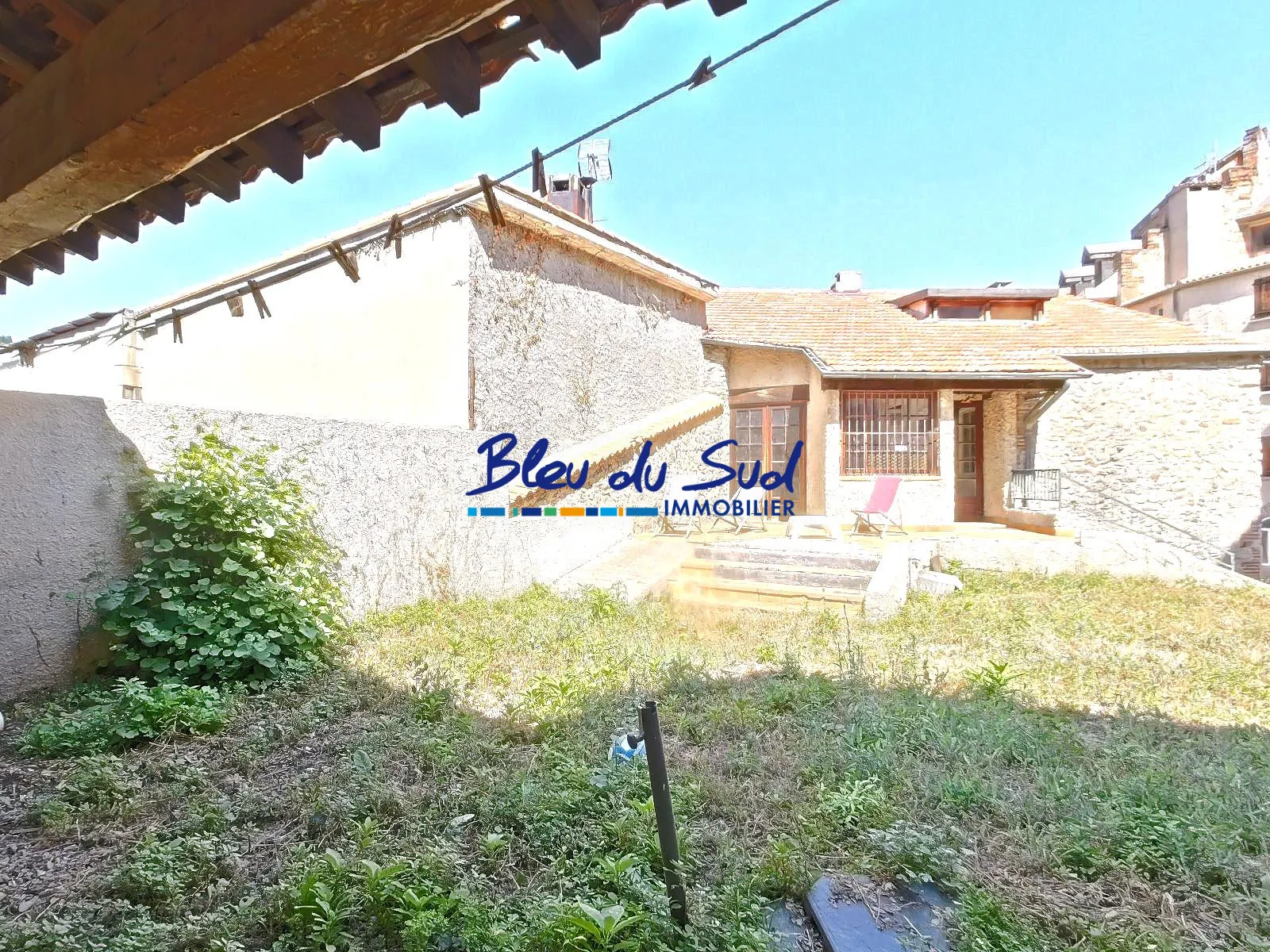 Grand appartement à rénover avec jardin et garage à Vernet-les-Bains - 180 m² 
