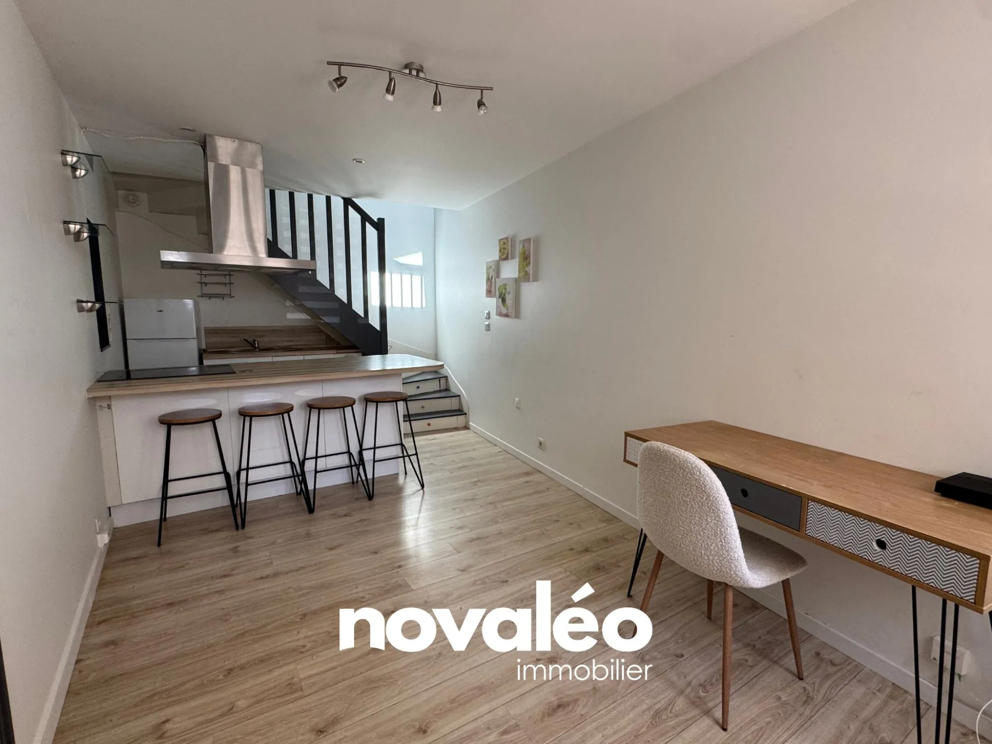 Maison à vendre à Poitiers avec grand garage et emplacement central 