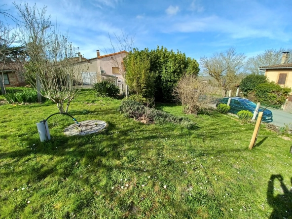 Terrain constructible de 465 m² à Tarabel, secteur calme et proche écoles