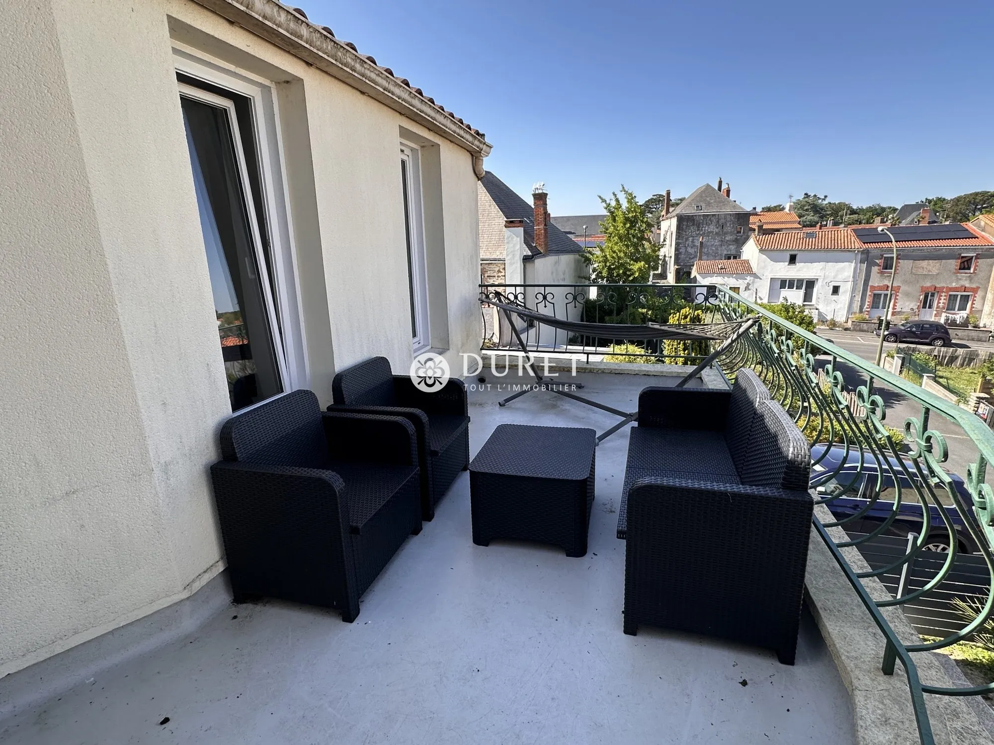 Terrasse privative T3 Appartement à vendre à Vieillevigne – Opportunité d'investissement rentable 