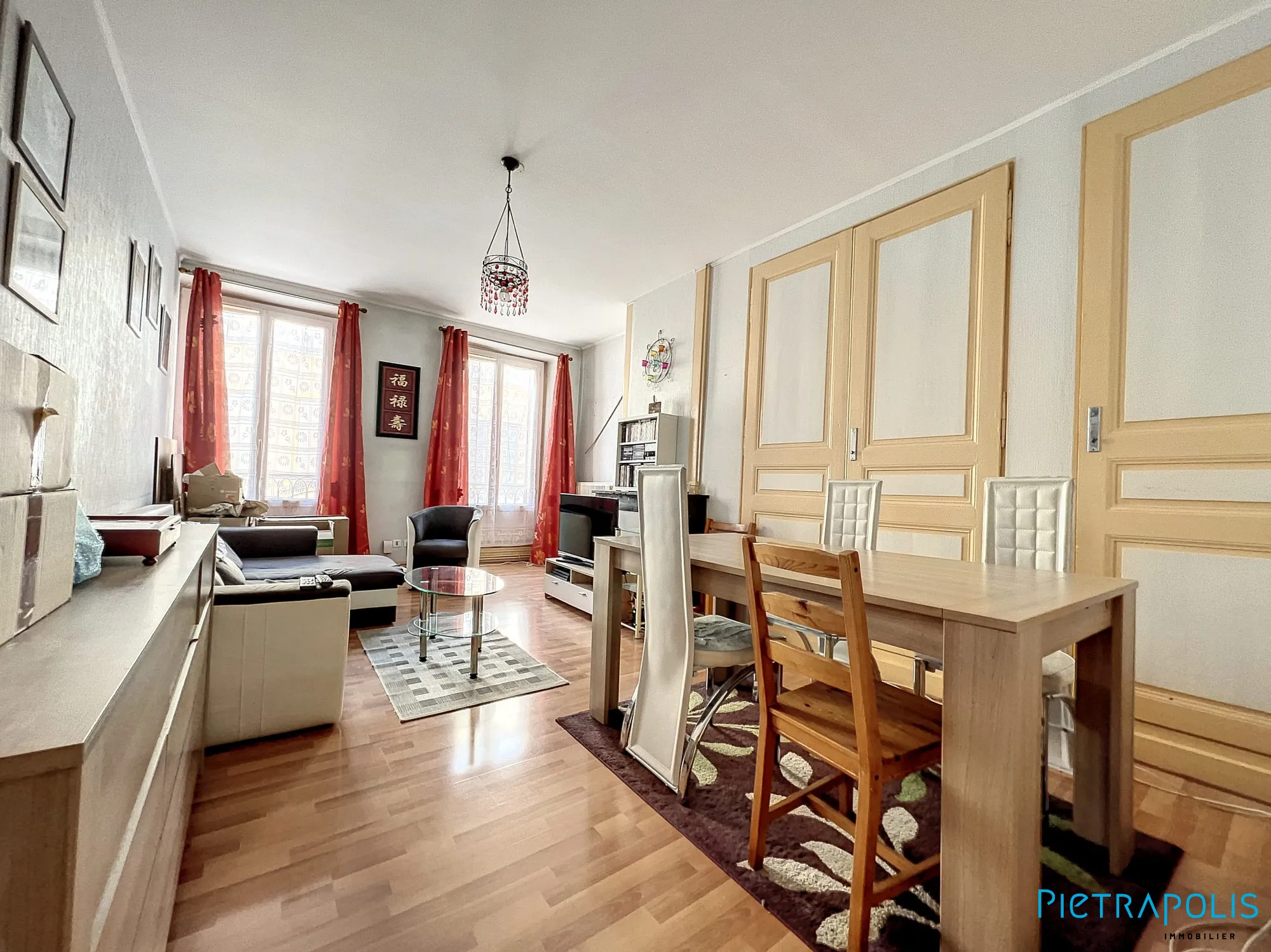 Appartement de 96 m² à Tarare en vente, idéalement situé au centre 