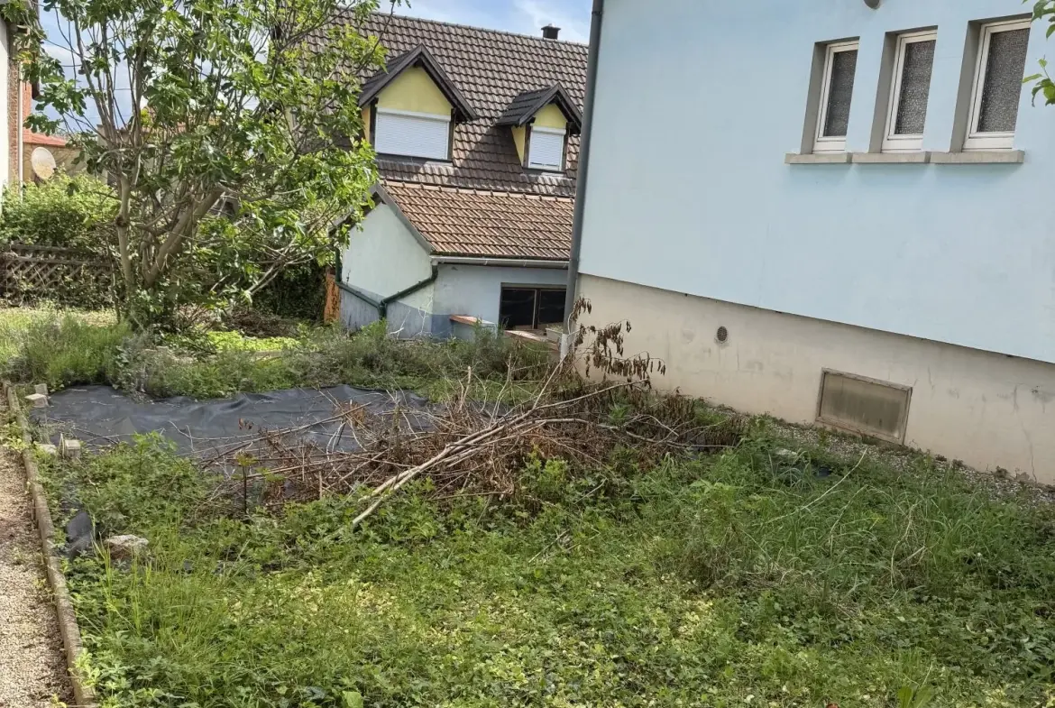 Maison à rénover avec jardin et garage à Hohwiller, Soultz-sous-Forêts 