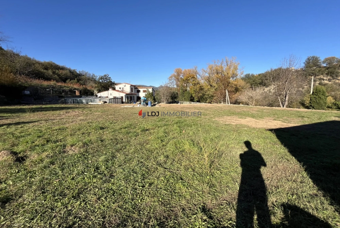 Terrain de 1950 m² à Finestret – Opportunité à saisir dans un cadre paisible 