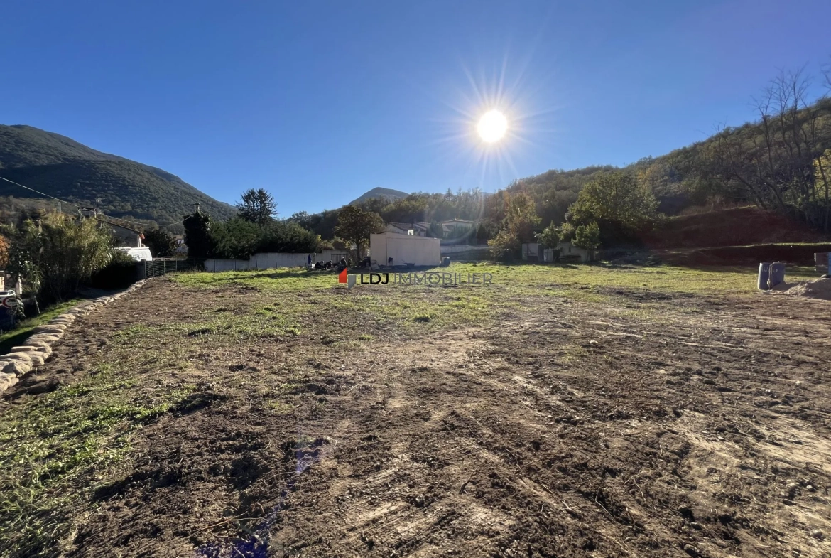 Terrain de 1950 m² à Finestret – Opportunité à saisir dans un cadre paisible 