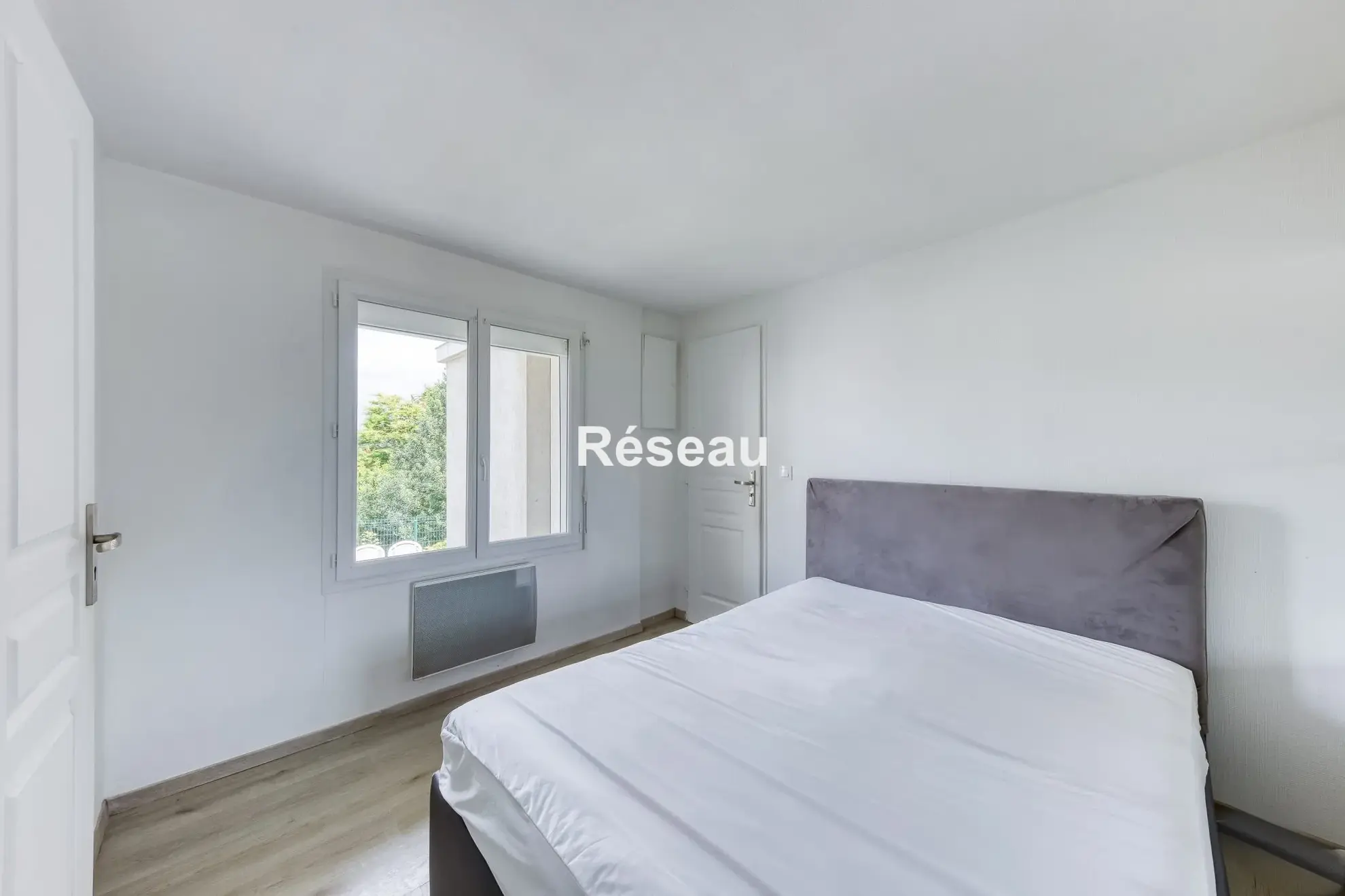 Appartement 2 pièces avec jardin et vue panoramique à Saclay 