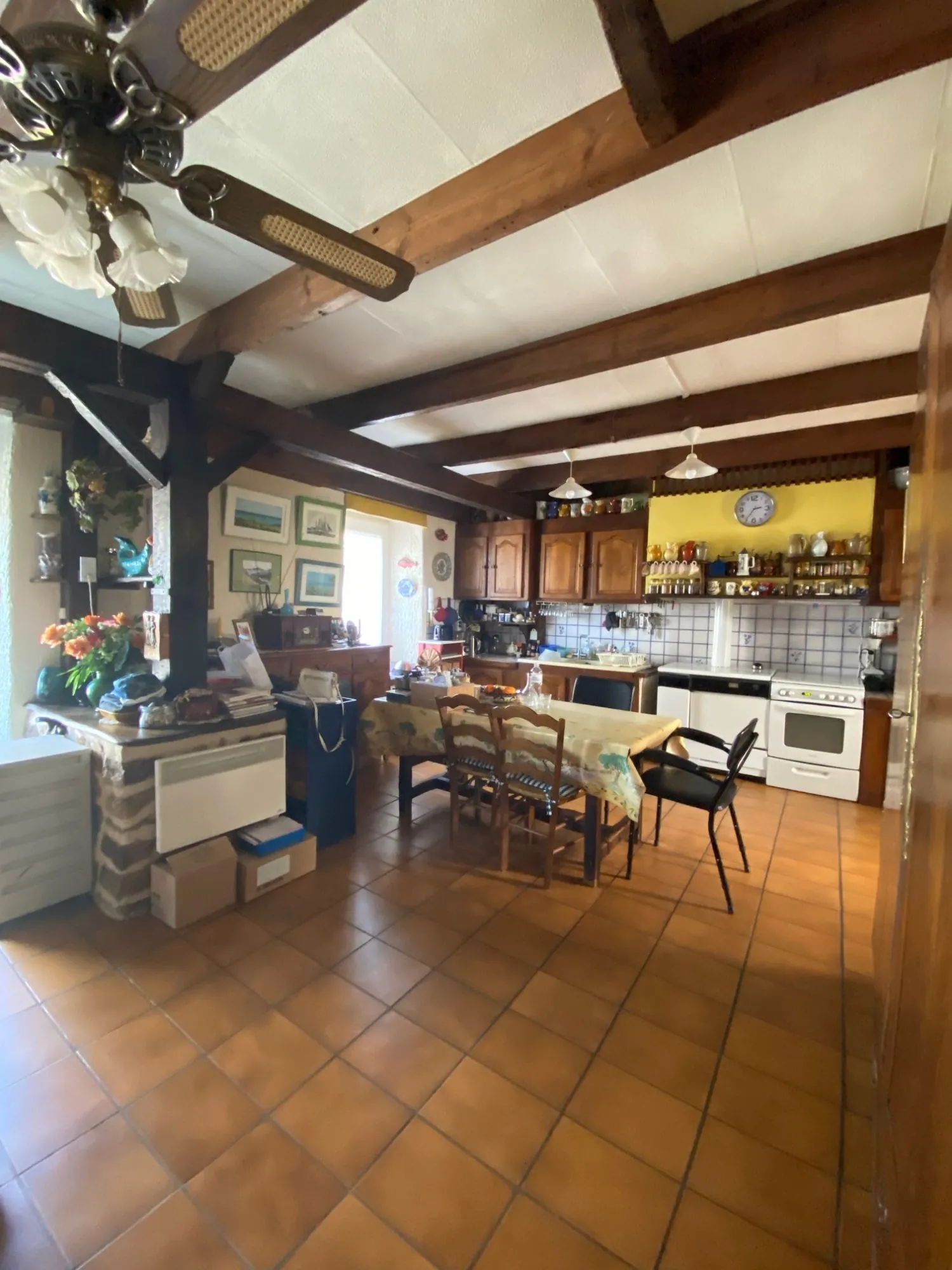 Maison en pierre avec jardin clos et potentiel de rénovation à Plouec-du-Trieux 