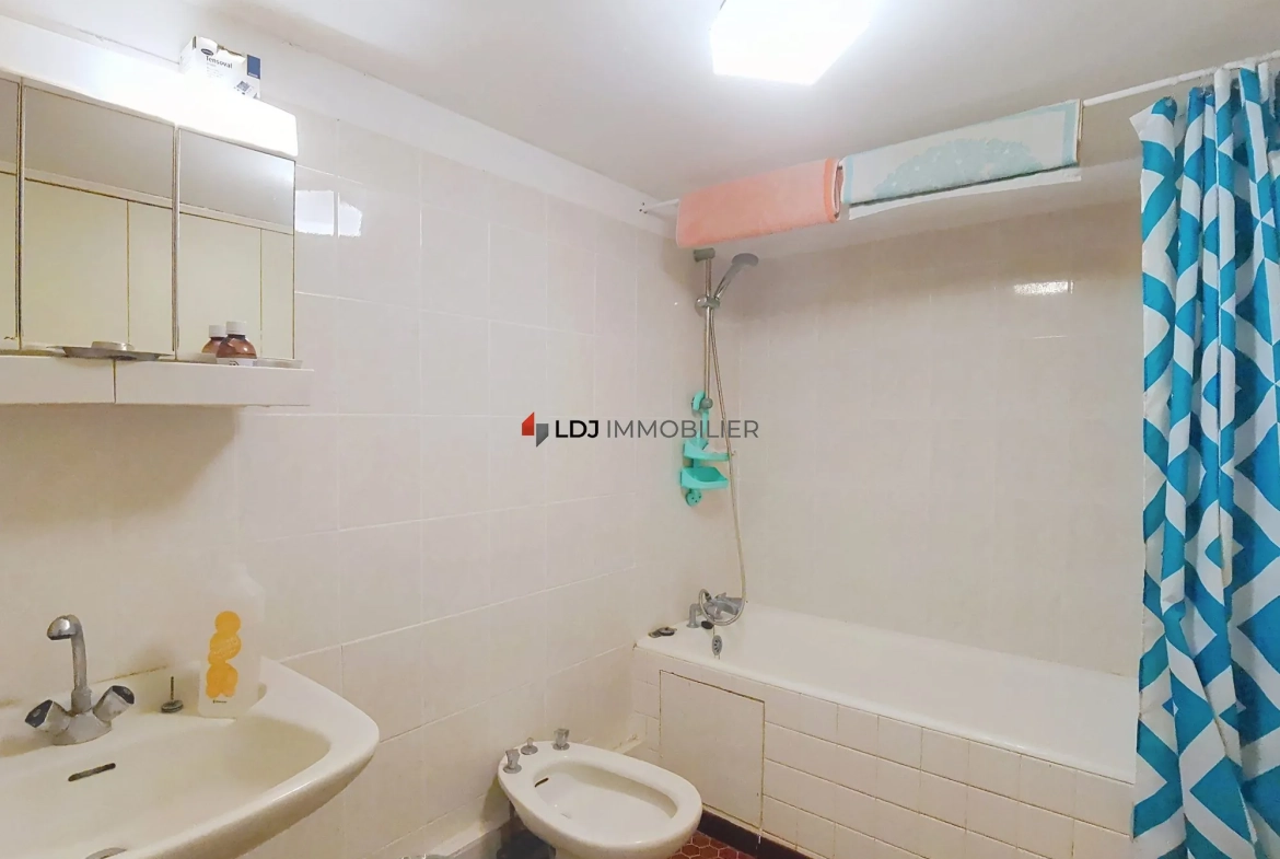 Belle maison 93 m² avec vue à Vernet-les-Bains, prête à vivre 