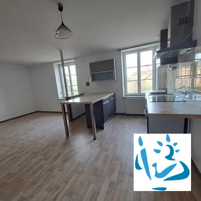 Ensemble immobilier à vendre à Margut, idéal investisseur avec maison et deux appartements 