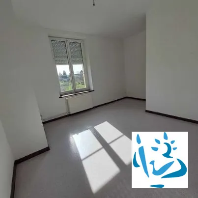 Ensemble immobilier à vendre à Margut, idéal investisseur avec maison et deux appartements 