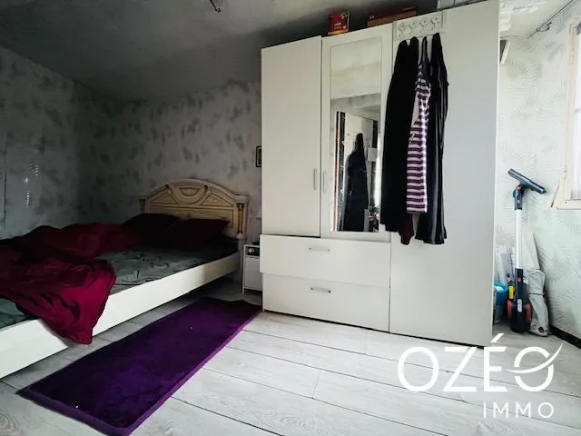 Maison de village à rénover de 75 m² à Millas avec 3 chambres et bureau 