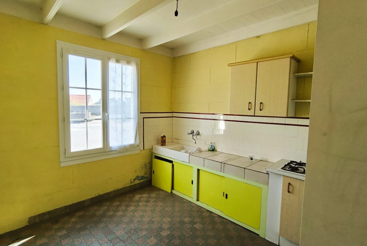 Maison avec hangar à vendre à Plougoulm, Bretagne - 93 m² 