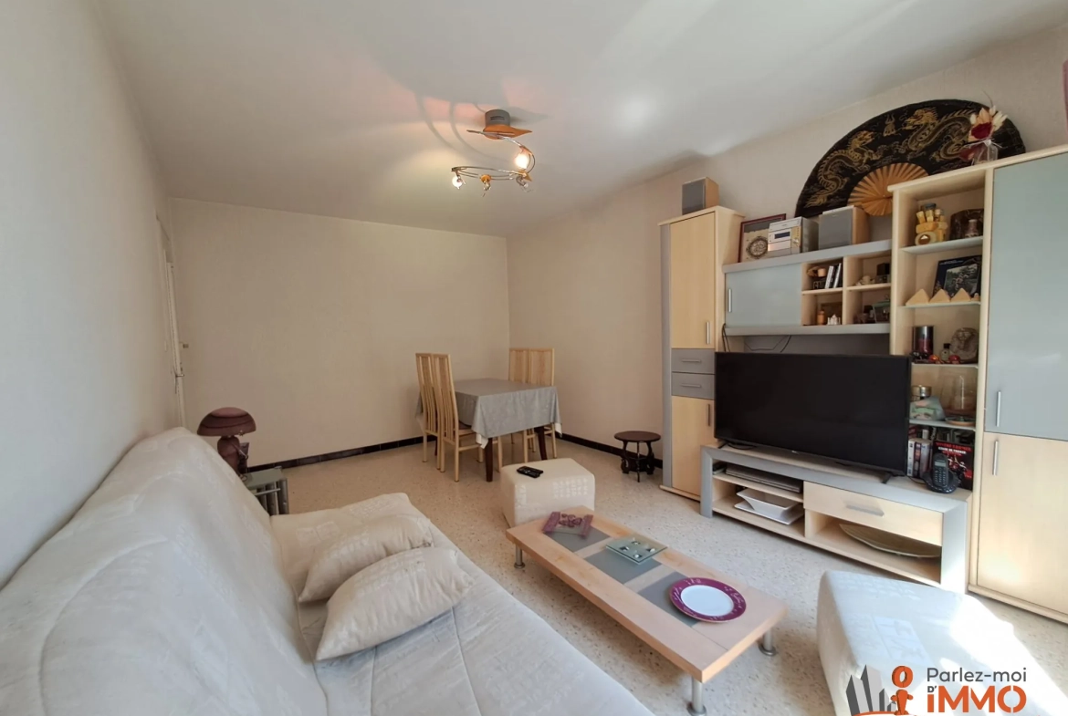 Appartement T2 de 48m² avec cave et ascenseur à Saint-Etienne 