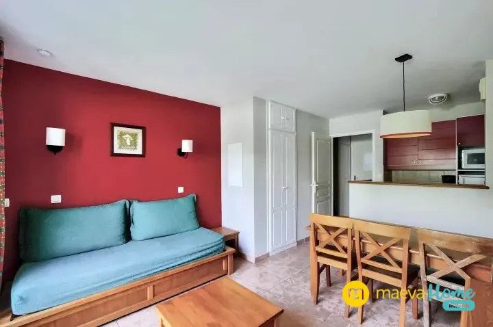 Appartement duplex avec jardin et piscine à Monflanquin 