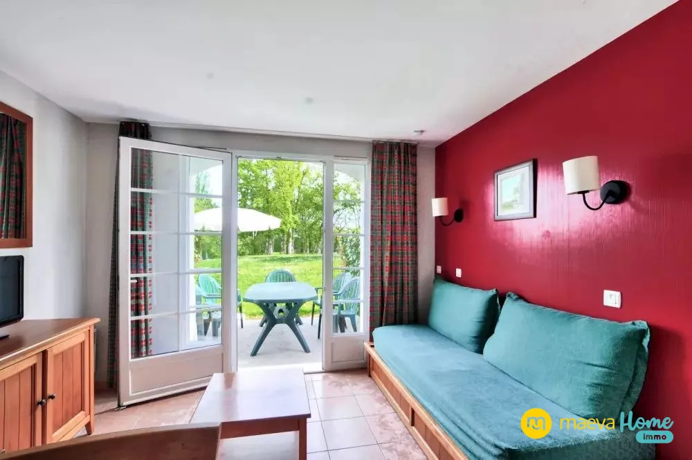 Appartement duplex avec jardin et piscine à Monflanquin 