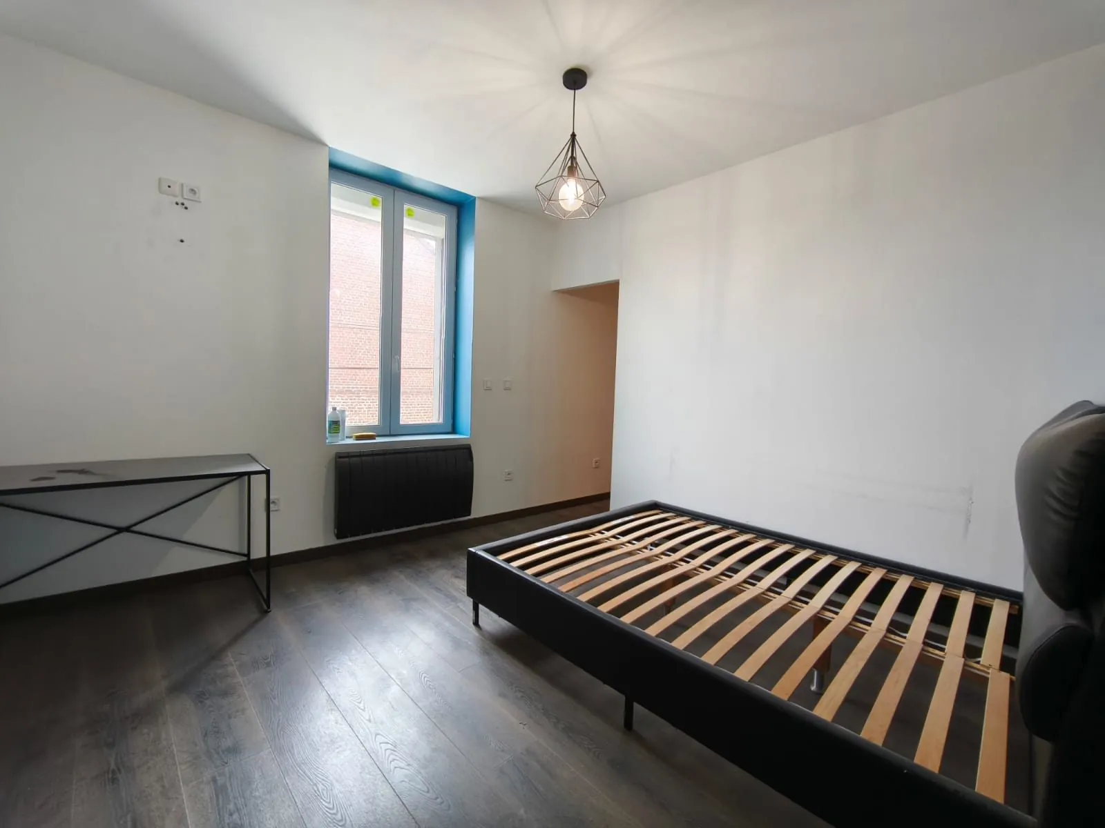 Maison mitoyenne rénovée à Valenciennes - 110 m² avec garage et terrasse 