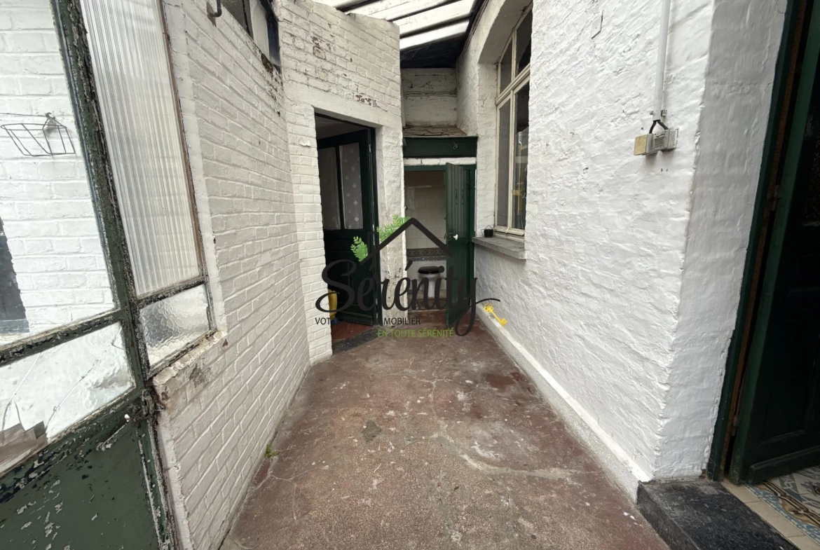 Maison bourgeoise à Caudry de 260 m² à rénover avec potentiel exceptionnel 