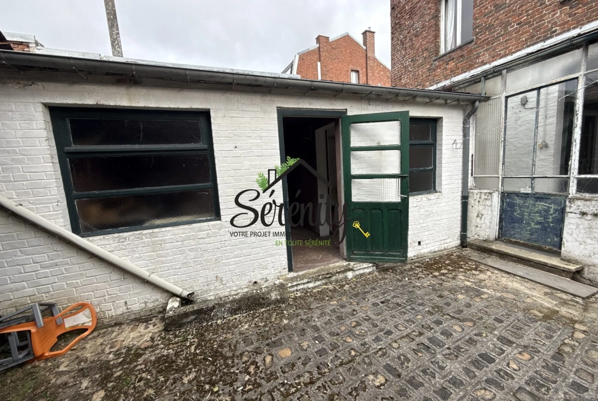 Maison bourgeoise à Caudry de 260 m² à rénover avec potentiel exceptionnel 