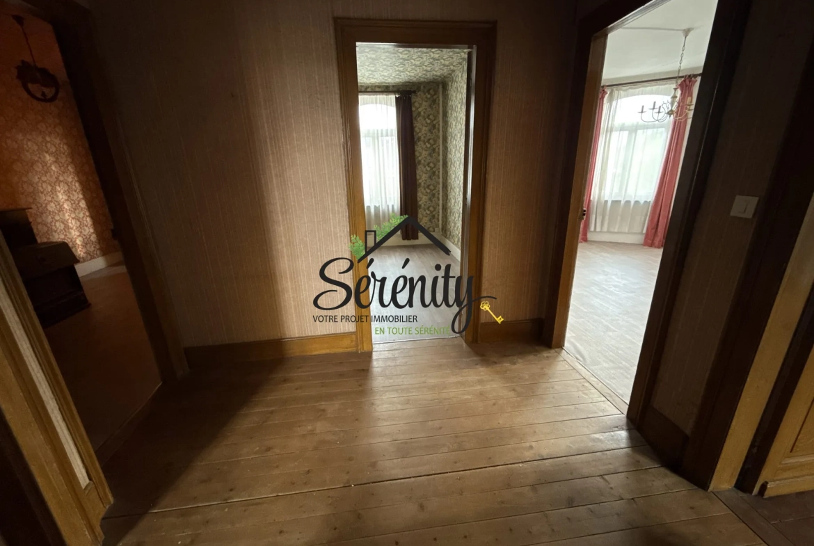 Maison bourgeoise à Caudry de 260 m² à rénover avec potentiel exceptionnel 