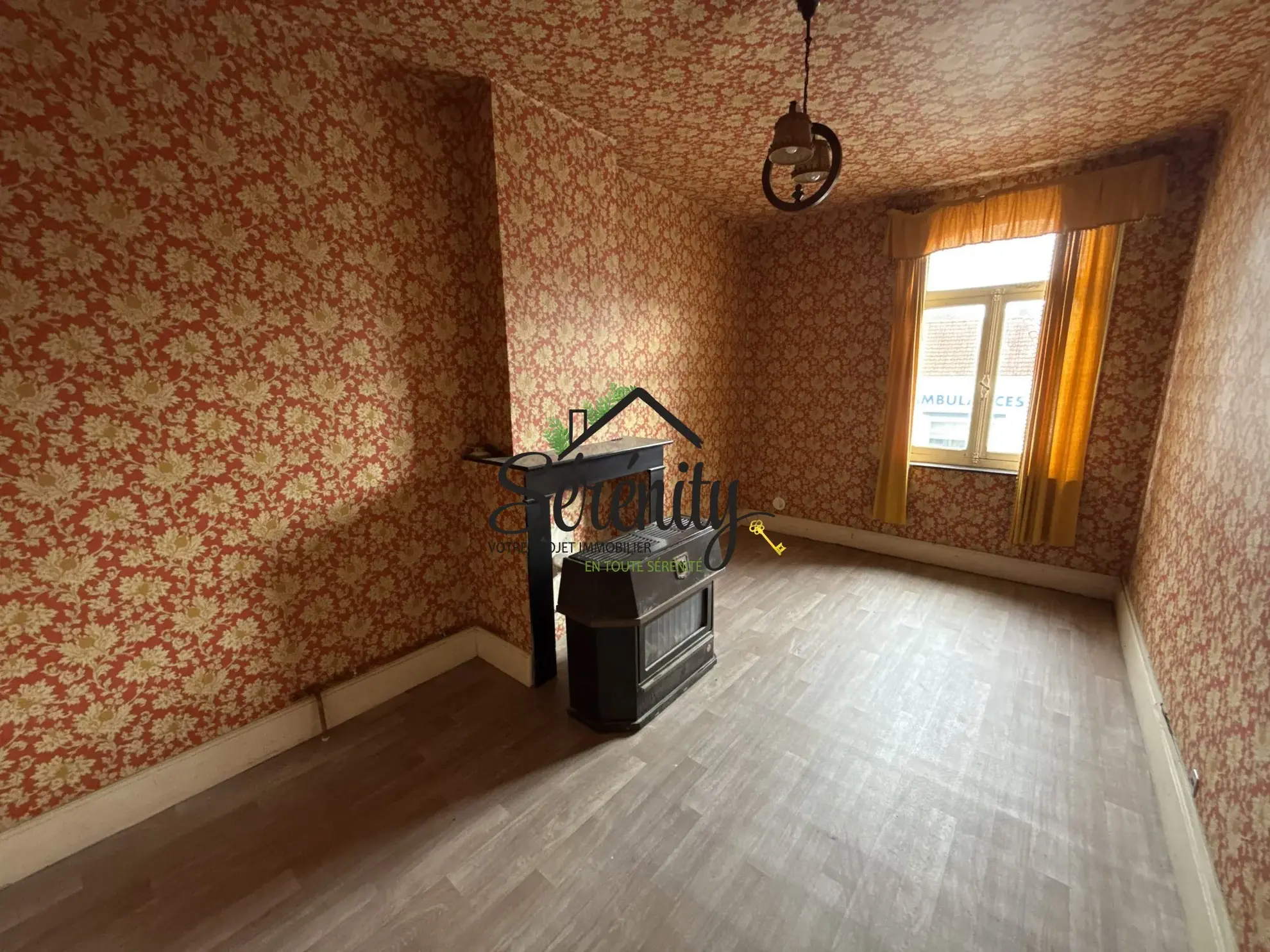 Maison bourgeoise à Caudry de 260 m² à rénover avec potentiel exceptionnel 