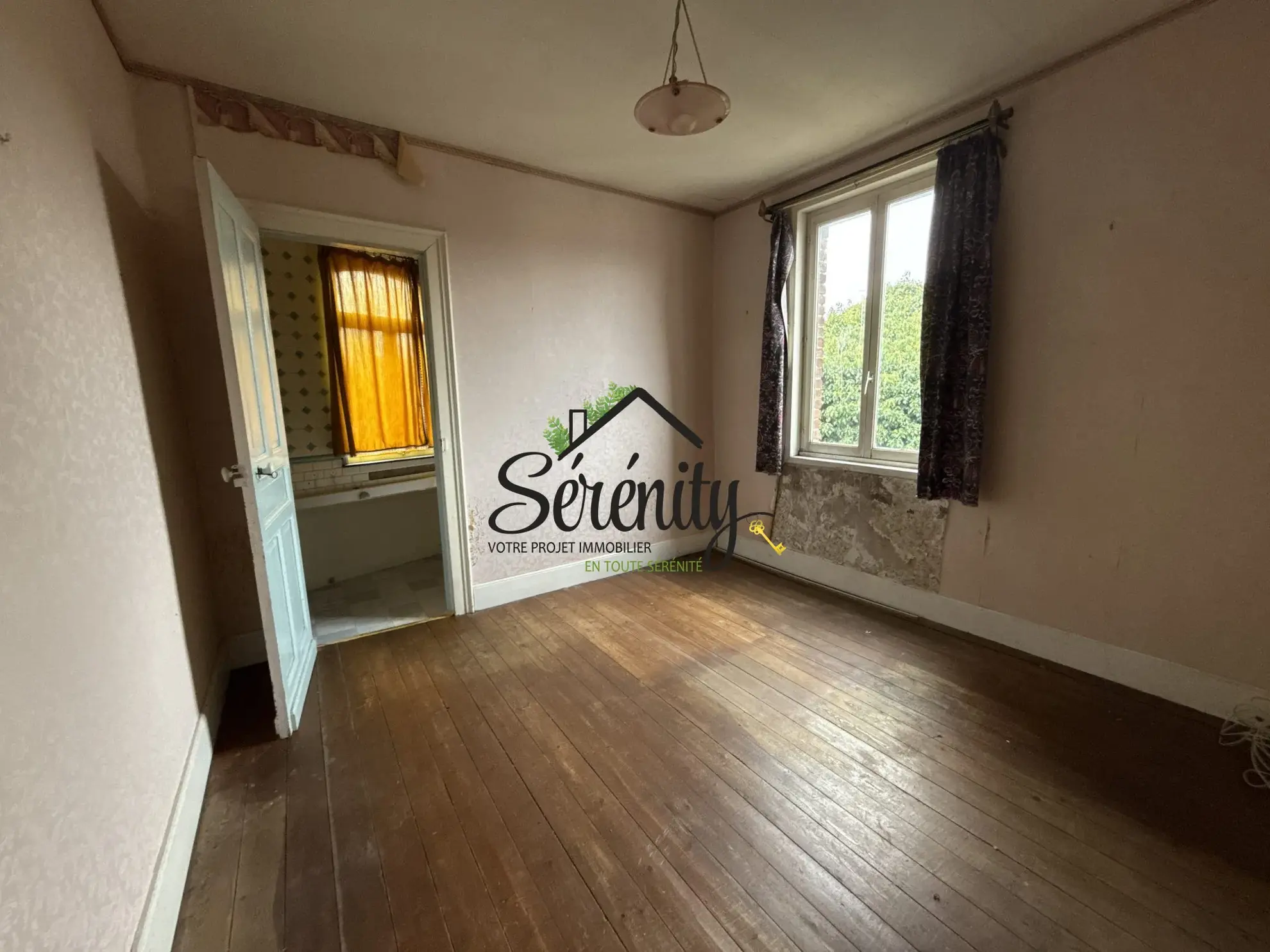 Maison bourgeoise à Caudry de 260 m² à rénover avec potentiel exceptionnel 