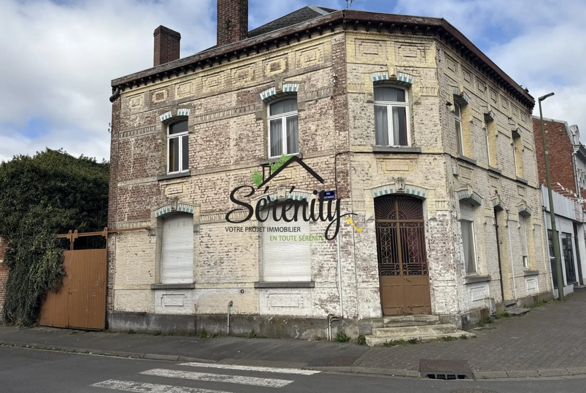 Maison bourgeoise à Caudry de 260 m² à rénover avec potentiel exceptionnel 