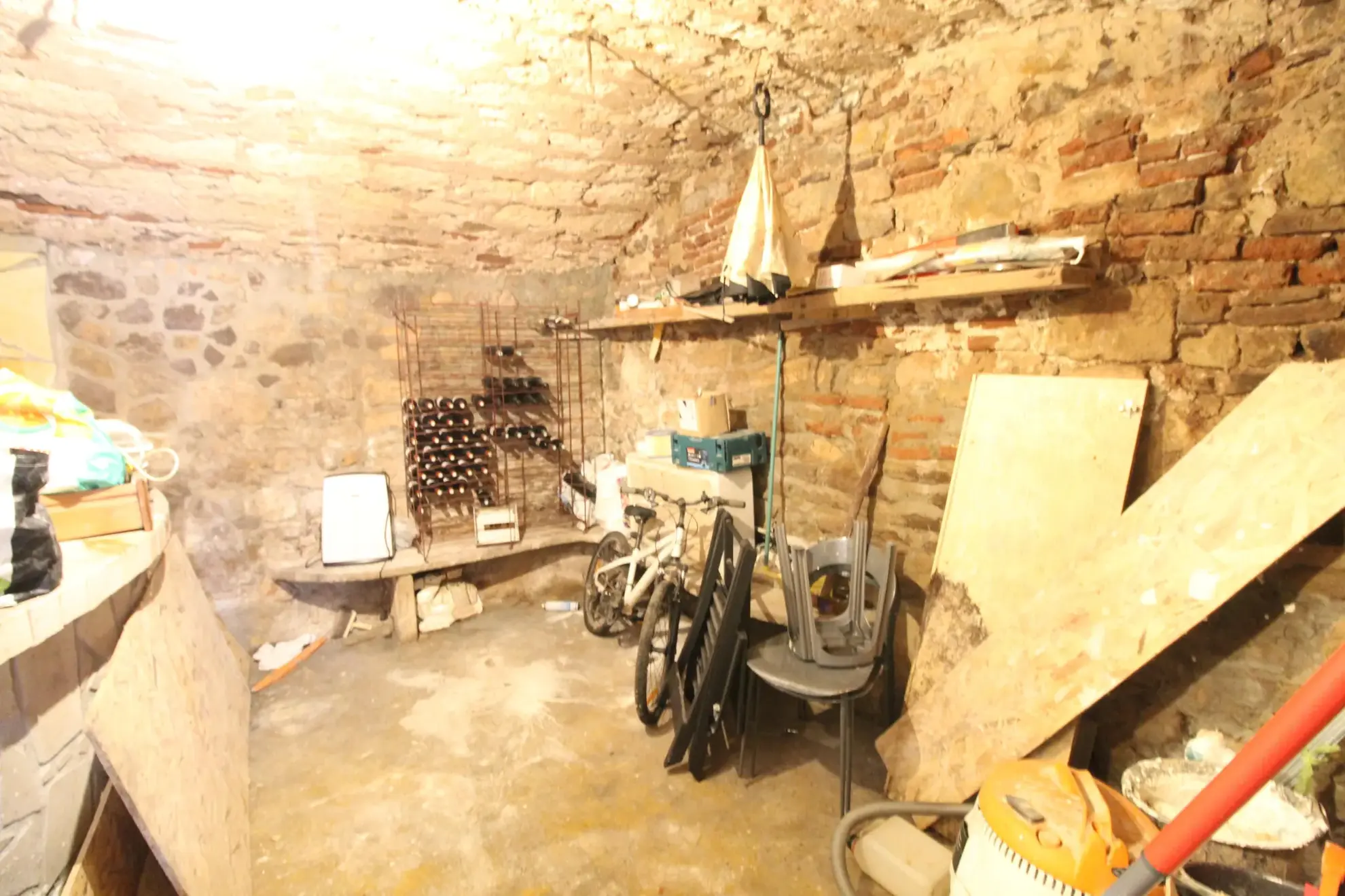 Maison de type 6 de 135m² à vendre au centre de Saint-Affrique 
