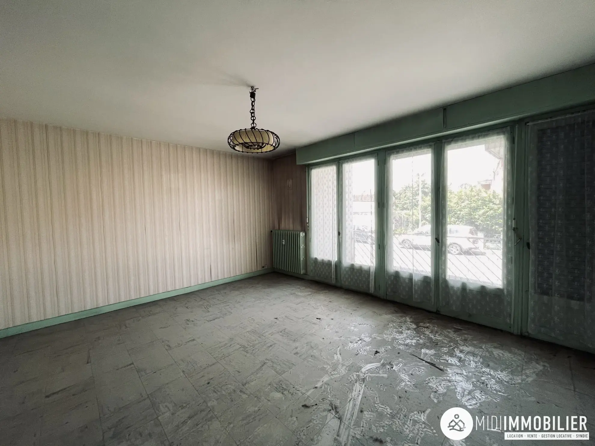 Appartement T3 à vendre à Albi, proche du centre, avec cave et travaux à prévoir 