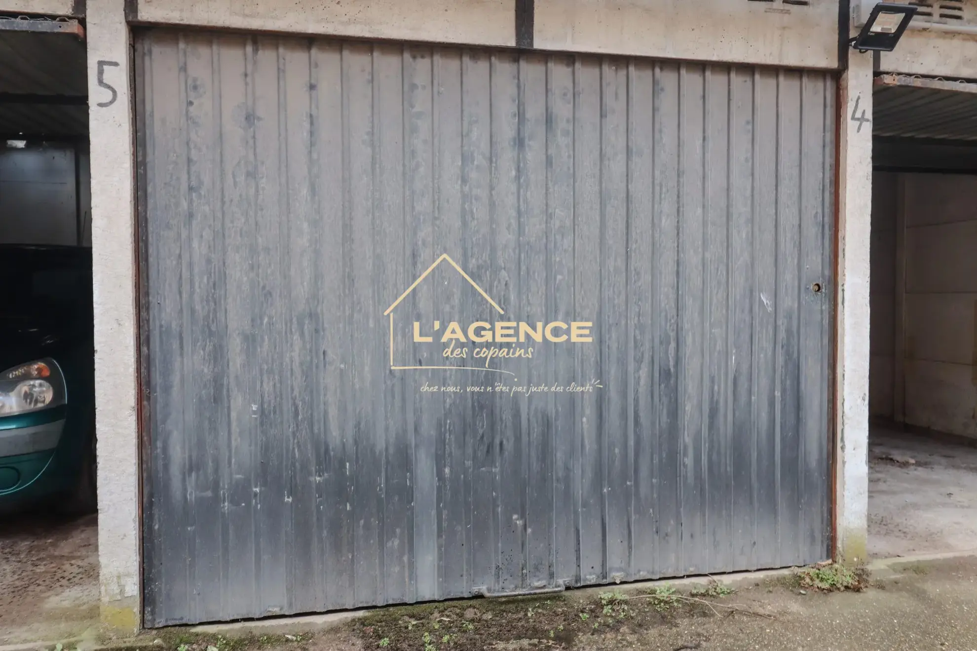 Garage sécurisé à vendre au pied du Théâtre Sébastopol à Lille - Parking pratique en centre-ville 