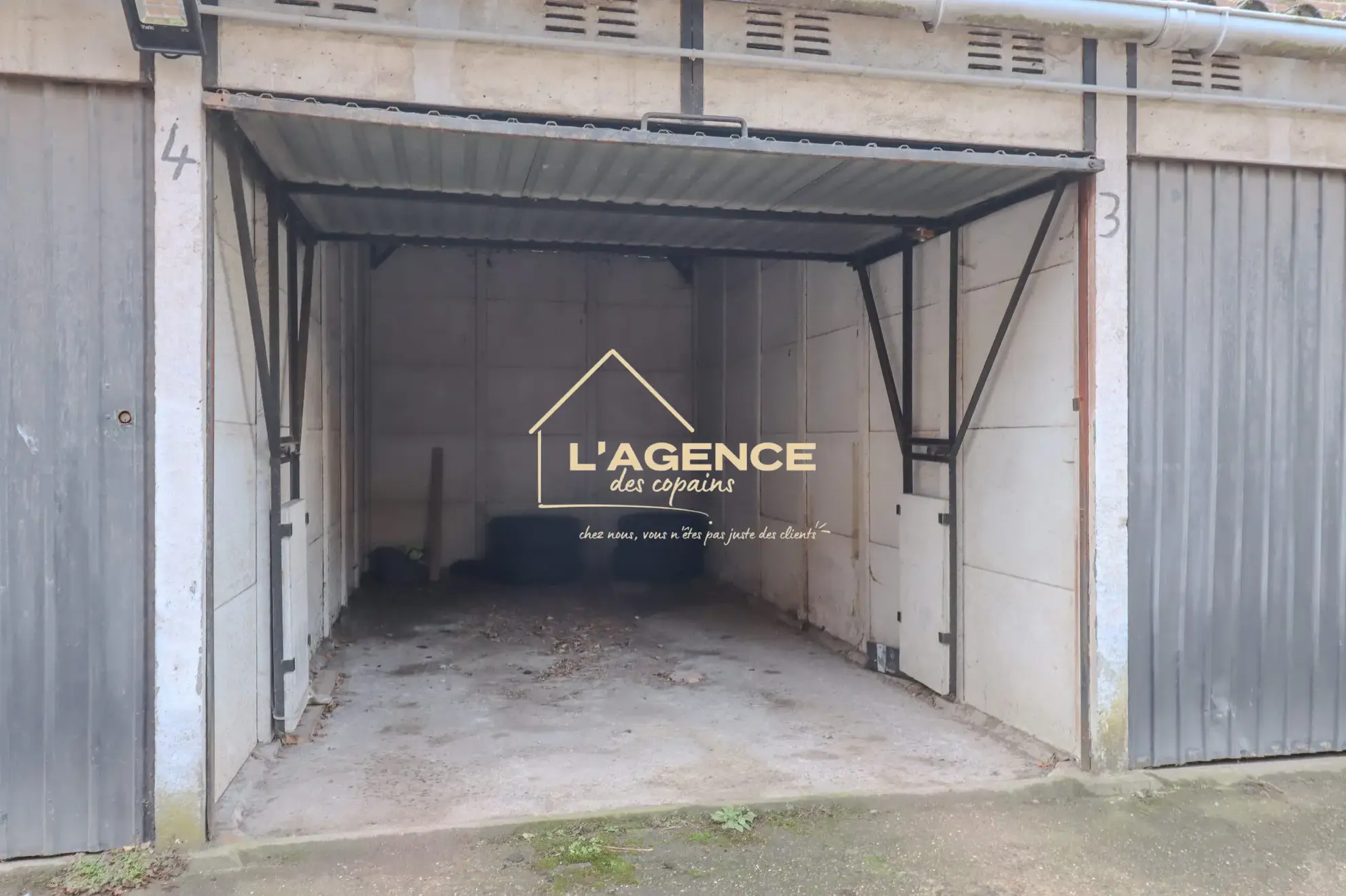 Garage sécurisé à vendre au pied du Théâtre Sébastopol à Lille - Parking pratique en centre-ville 