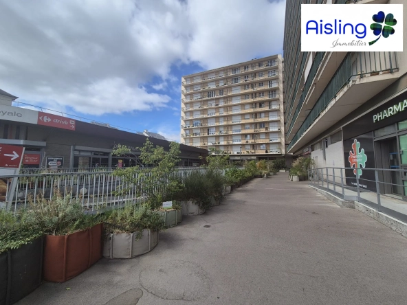 Appartement T2 rénové à vendre au Mans proche centre-ville