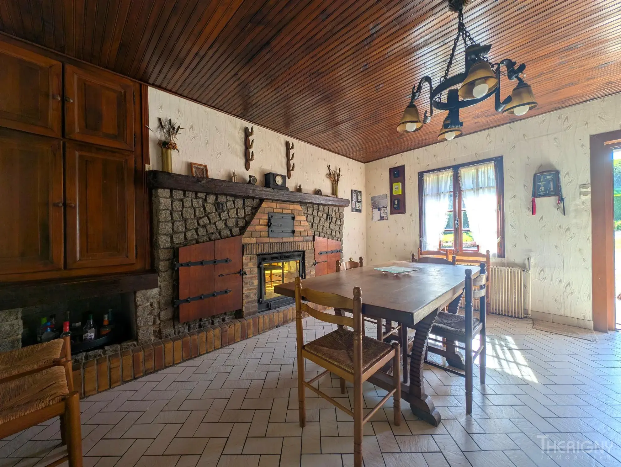 Longère picarde à vendre avec grand terrain et dépendances à Saint Valery sur Somme 