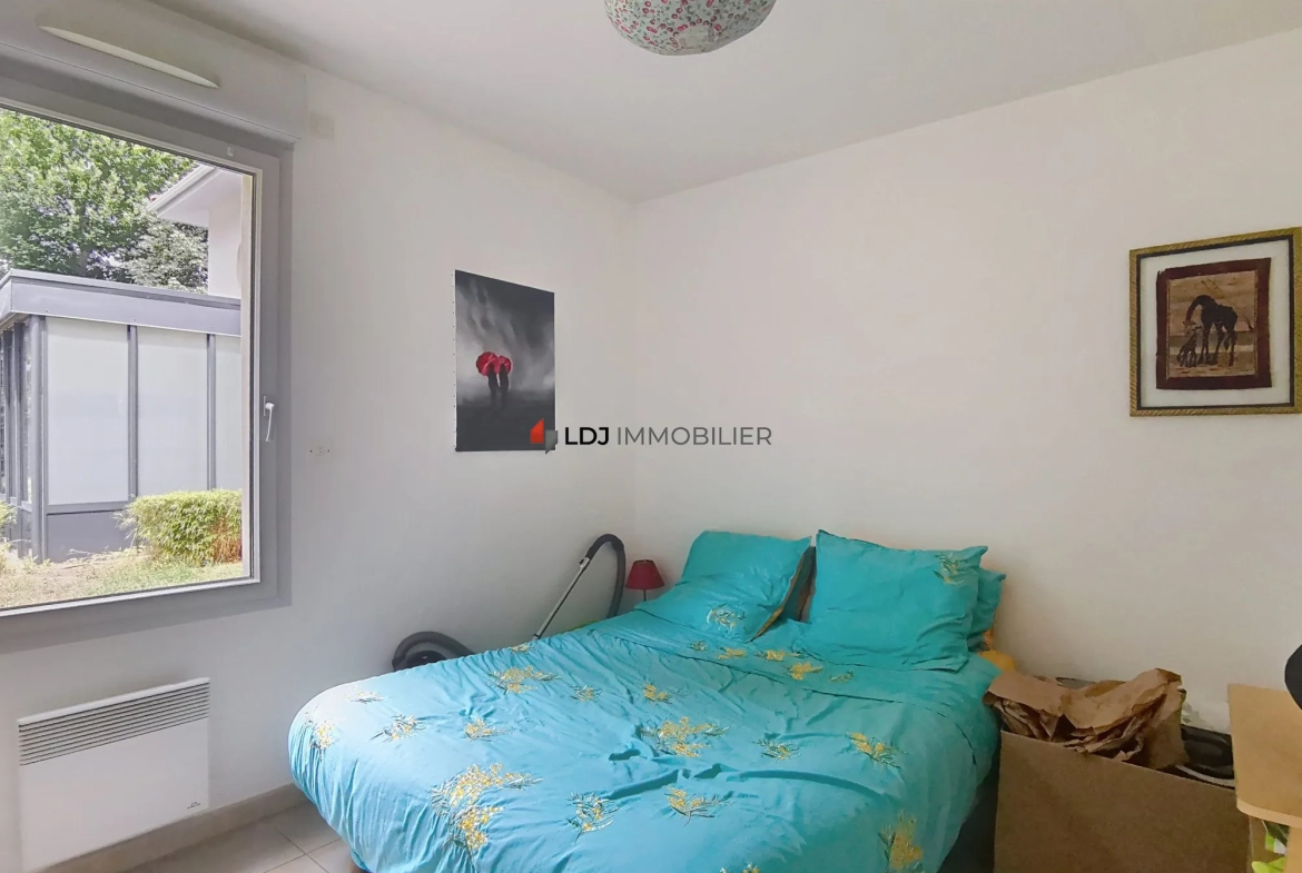 Spacieux appartement de 3 pièces avec terrasse et vue sur le Canigou à Prades 