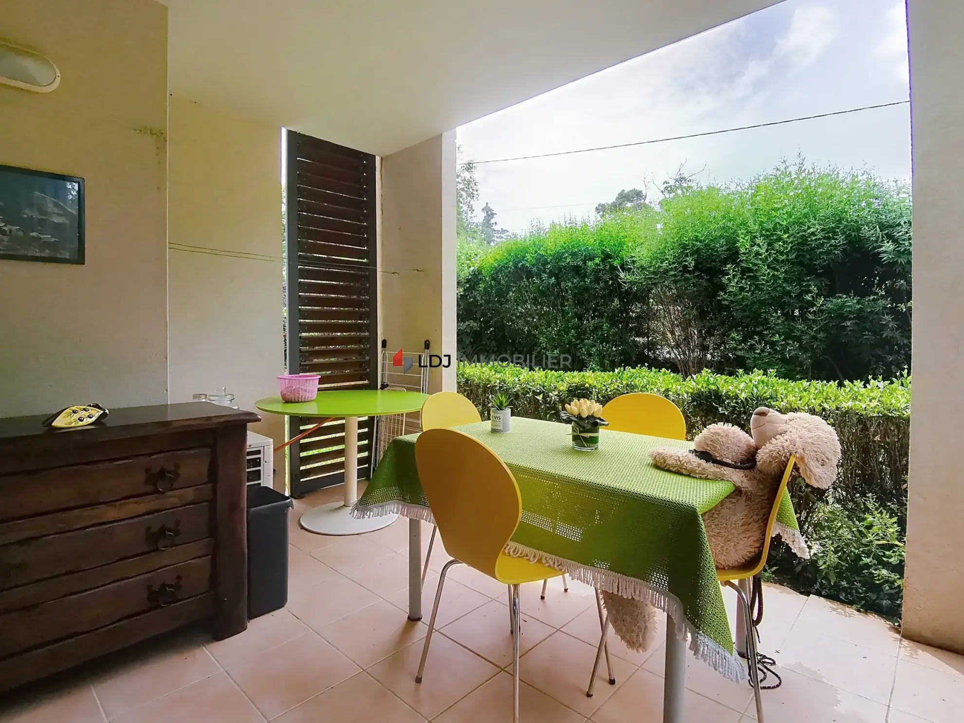 Spacieux appartement de 3 pièces avec terrasse et vue sur le Canigou à Prades 