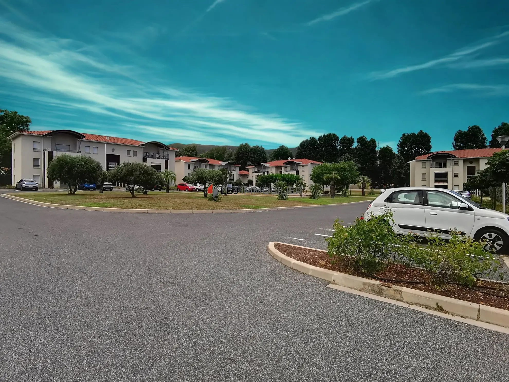 Spacieux appartement de 3 pièces avec terrasse et vue sur le Canigou à Prades 