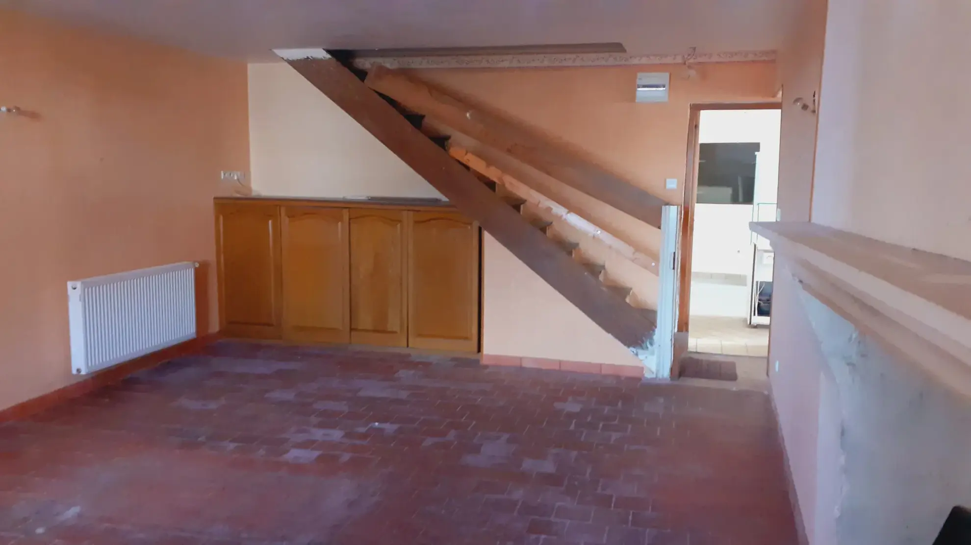 Immeuble rénové avec appartement à Sacquenay proche Selongey - Idéal investisseur ou famille 